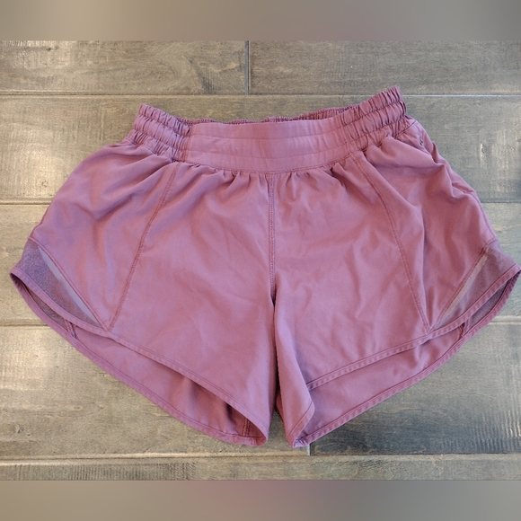 lululemon athletica Pants - LULULEMON Women's Hotty Hot HR High Rise rose pink 4" Shorts - 6